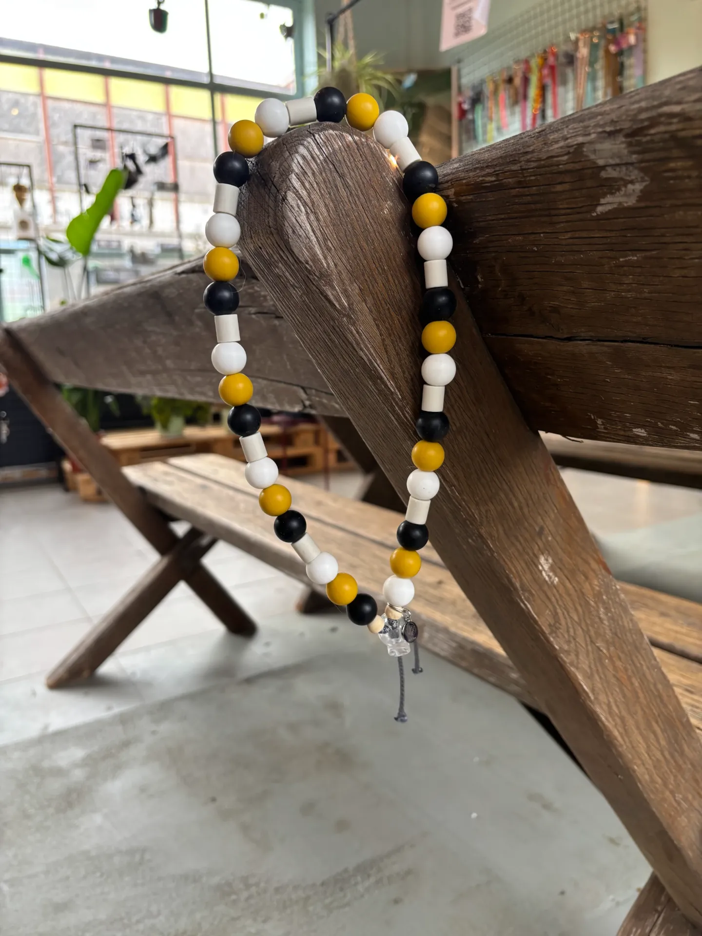 EM Siliconen stock halsband zwart-geel